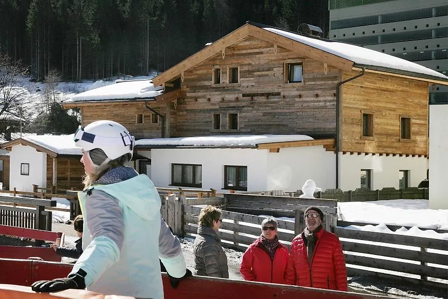 Intown Apartment Schmiede Saalbach-Hinterglemm 0*,  Austria