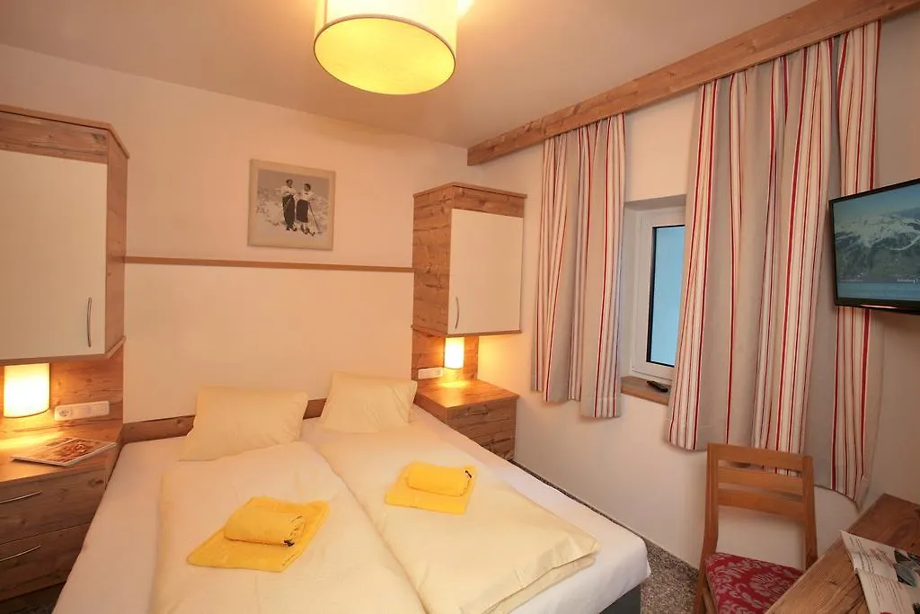 Intown Apartment Schmiede Saalbach-Hinterglemm Austria
